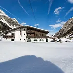 Residenz Anger Alm - Adults Only 3* St. Leonhard im Pitztal