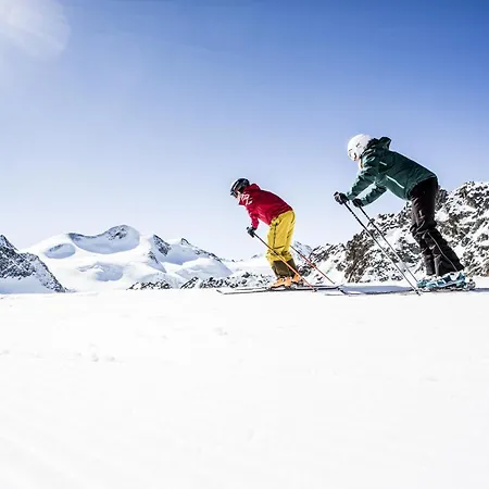 Отель Residenz Anger Alm - Adults Only Санкт-Леонхард-им-Пицталь